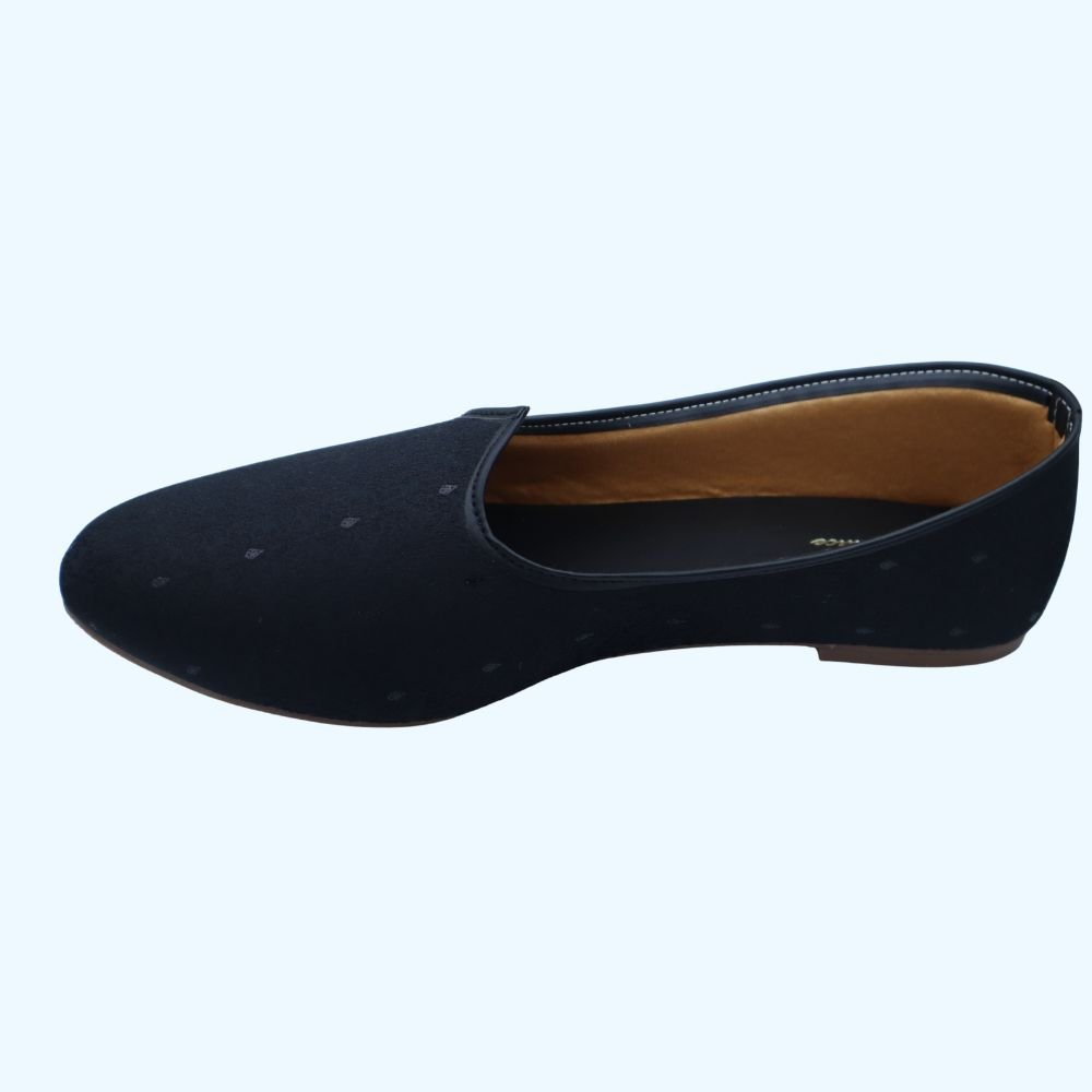 Men’s Elegant Black Patterned Mojari Shoes-2